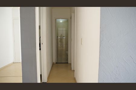Apartamento à venda com 56m², 2 quartos e 2 vagasCorredor