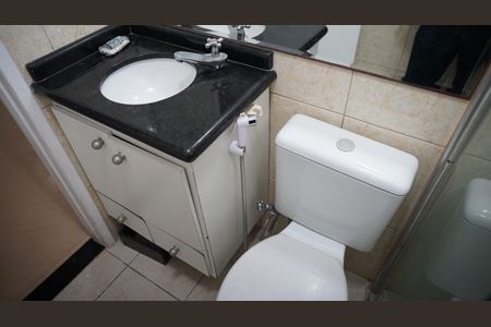 Apartamento à venda com 56m², 2 quartos e 2 vagasBanheiro da Suíte