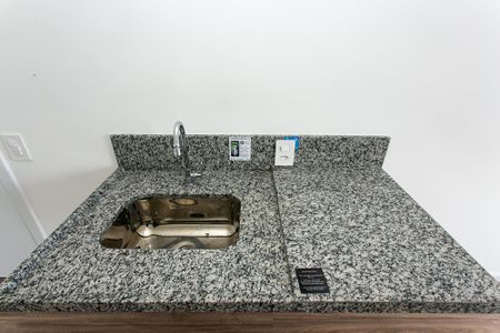 Cozinha de kitnet/studio à venda com 1 quarto, 26m² em Penha de França, São Paulo