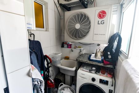 Apartamento à venda com 170m², 2 quartos e 3 vagasÁrea de Serviço