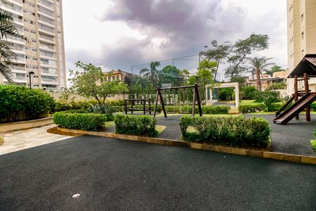 Apartamento à venda com 170m², 2 quartos e 3 vagasÁrea comum - Playground