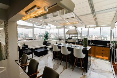 Apartamento à venda com 170m², 2 quartos e 3 vagasEspaço Gourmet - cobertura