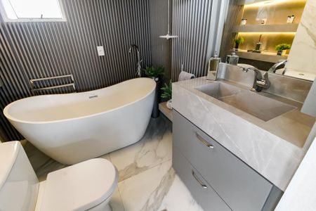 Apartamento à venda com 170m², 2 quartos e 3 vagasBanheiro - Cobertura