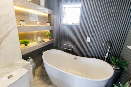 Apartamento à venda com 170m², 2 quartos e 3 vagasBanheiro - Cobertura