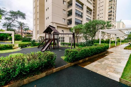 Apartamento à venda com 170m², 2 quartos e 3 vagasÁrea comum - Playground