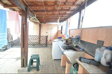 Casa à venda com 405m², 3 quartos e 7 vagasÁrea de Serviço