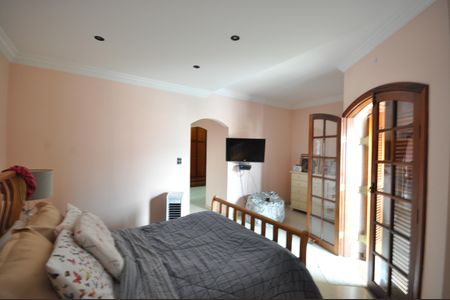 Casa à venda com 405m², 3 quartos e 7 vagasSuíte Master