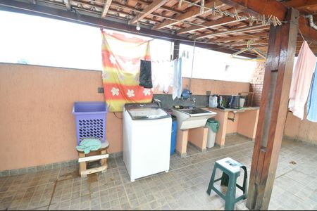 Casa à venda com 405m², 3 quartos e 7 vagasÁrea de Serviço