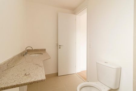 Apartamento à venda com 130m², 3 quartos e 2 vagasBanheiro da Suíte 1