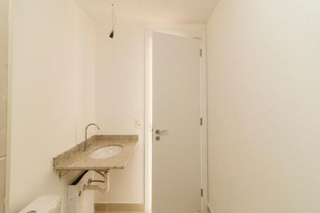 Apartamento à venda com 130m², 3 quartos e 2 vagasBanheiro da Suíte 2