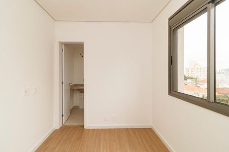 Apartamento à venda com 130m², 3 quartos e 2 vagasSuíte 3
