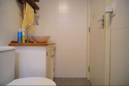Apartamento à venda com 43m², 2 quartos e sem vagaBanheiro