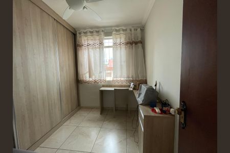 Apartamento à venda com 121m², 3 quartos e 1 vagaQuarto