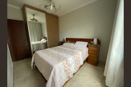 Apartamento à venda com 121m², 3 quartos e 1 vagaquarto