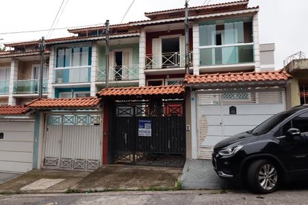 Casa à venda com 126m², 3 quartos e 3 vagasFachada