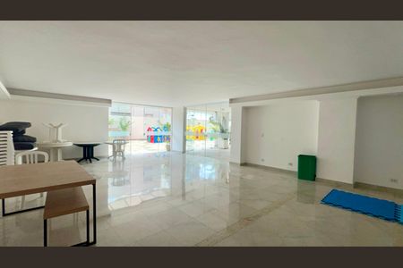 Apartamento à venda com 111m², 2 quartos e 1 vagaSalão de Festas