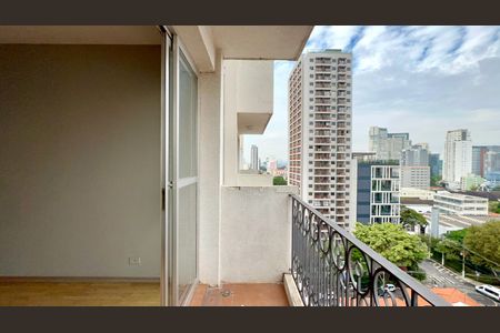 Apartamento à venda com 111m², 2 quartos e 1 vagaVaranda