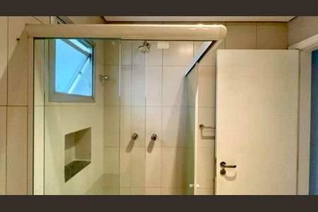 Apartamento à venda com 111m², 2 quartos e 1 vagaBanheiro