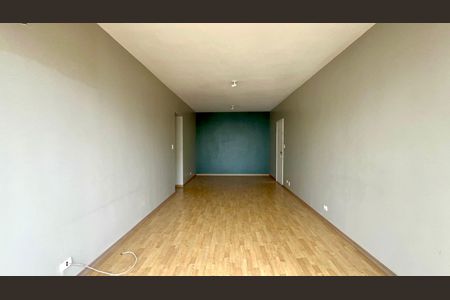 Apartamento à venda com 111m², 2 quartos e 1 vagaSala