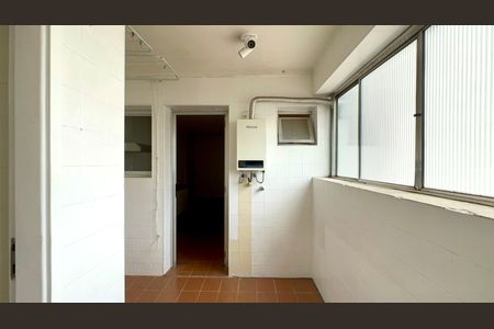 Apartamento à venda com 111m², 2 quartos e 1 vagaÁrea de Serviço