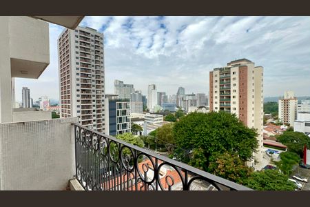 Apartamento à venda com 111m², 2 quartos e 1 vagaVaranda