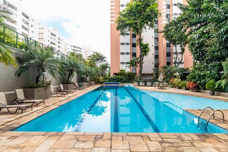 Apartamento à venda com 93m², 3 quartos e 2 vagasÁrea comum - Piscina