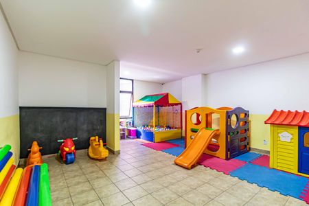 Apartamento à venda com 93m², 3 quartos e 2 vagasBrinquedoteca