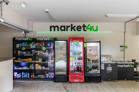Apartamento à venda com 93m², 3 quartos e 2 vagasMercadinho