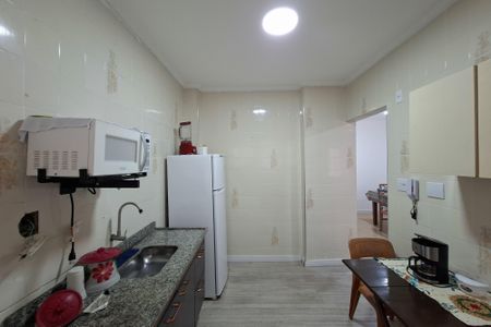 Apartamento para alugar com 83m², 2 quartos e 1 vagaCozinha 