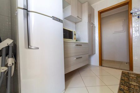 Apartamento à venda com 77m², 3 quartos e 2 vagasCozinha