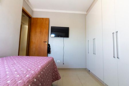 Apartamento à venda com 77m², 3 quartos e 2 vagasQuarto 1