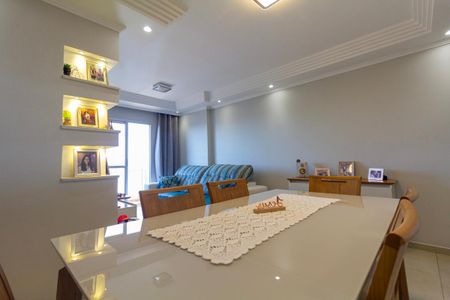Apartamento à venda com 77m², 3 quartos e 2 vagasSala