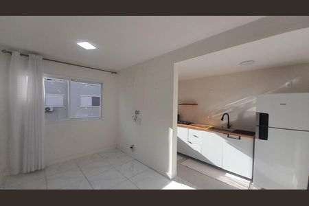 Sala de apartamento à venda com 2 quartos, 48m² em Estância Velha, Canoas