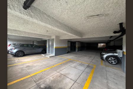 Apartamento à venda com 70m², 2 quartos e 1 vaga Apartamento à venda com 70m², 2 quartos e 1 vagaGaragem