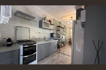 Casa de condomínio à venda com 72m², 2 quartos e 1 vagaCozinha