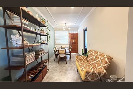 Sala de casa de condomínio à venda com 2 quartos, 72m² em Santa Branca, Belo Horizonte