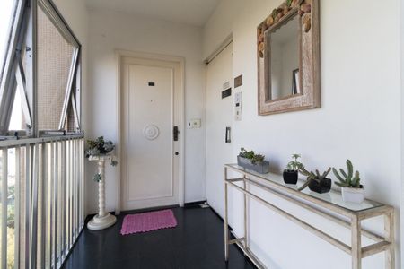 Apartamento à venda com 91m², 3 quartos e 1 vagaEntrada 