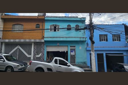 Casa para alugar com 34m², 1 quarto e sem vagaPlaca instalada no portão do imóvel - Código da placa: GTPE-134