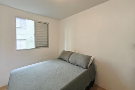 Quarto 2 de apartamento para alugar com 2 quartos, 47m² em Jardim Nova Europa, Campinas