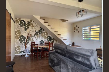 Casa à venda com 340m², 7 quartos e 2 vagas Casa à venda com 340m², 7 quartos e 2 vagasFoto 03