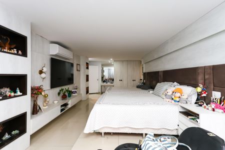 Apartamento à venda com 920m², 6 quartos e 4 vagasSuíte master