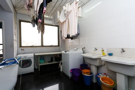 Apartamento à venda com 920m², 6 quartos e 4 vagasÁrea de Serviço