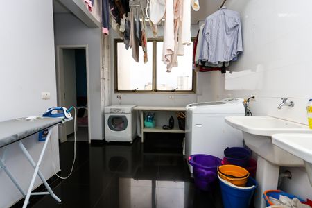 Apartamento à venda com 920m², 6 quartos e 4 vagasÁrea de Serviço