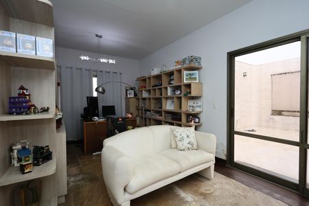 Apartamento à venda com 920m², 6 quartos e 4 vagasEscritório