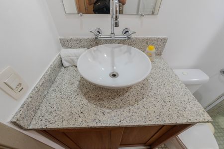 Apartamento para alugar com 35m², 1 quarto e 1 vaga Apartamento para alugar com 35m², 1 quarto e 1 vagaBanheiro