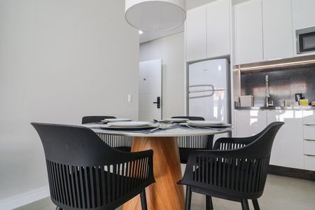 Apartamento para alugar com 92m², 2 quartos e 1 vagaCozinha