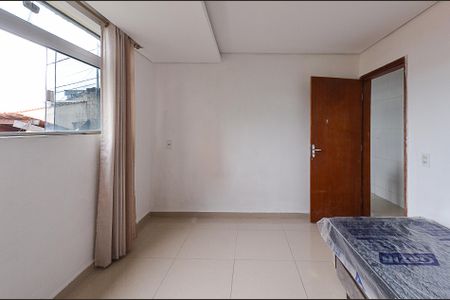 Quarto 1 Casa 1 de casa para alugar com 6 quartos, 75m² em Renascença, Belo Horizonte