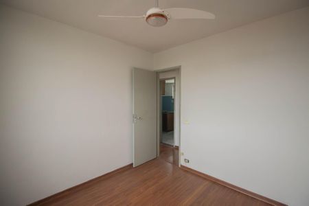 Quarto 1 de apartamento para alugar com 2 quartos, 51m² em Santa Catarina, São Gonçalo