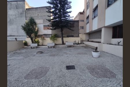 Apartamento para alugar com 51m², 2 quartos e 1 vagaÁrea comum