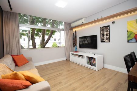 Apartamento para alugar com 79m², 3 quartos e sem vaga Apartamento para alugar com 79m², 3 quartos e sem vagaSala